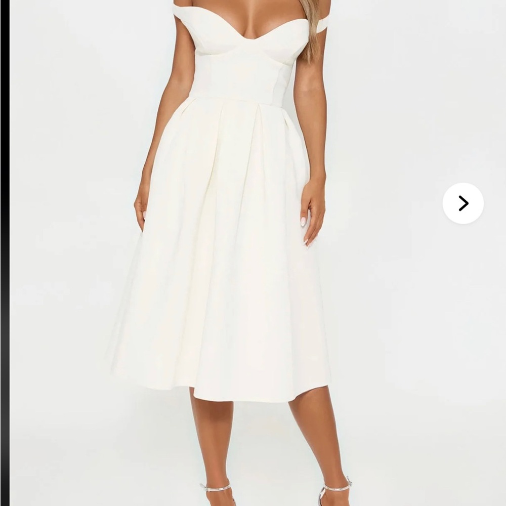 Fashion Nova Strapless Cream Dress new with tags never worn size small